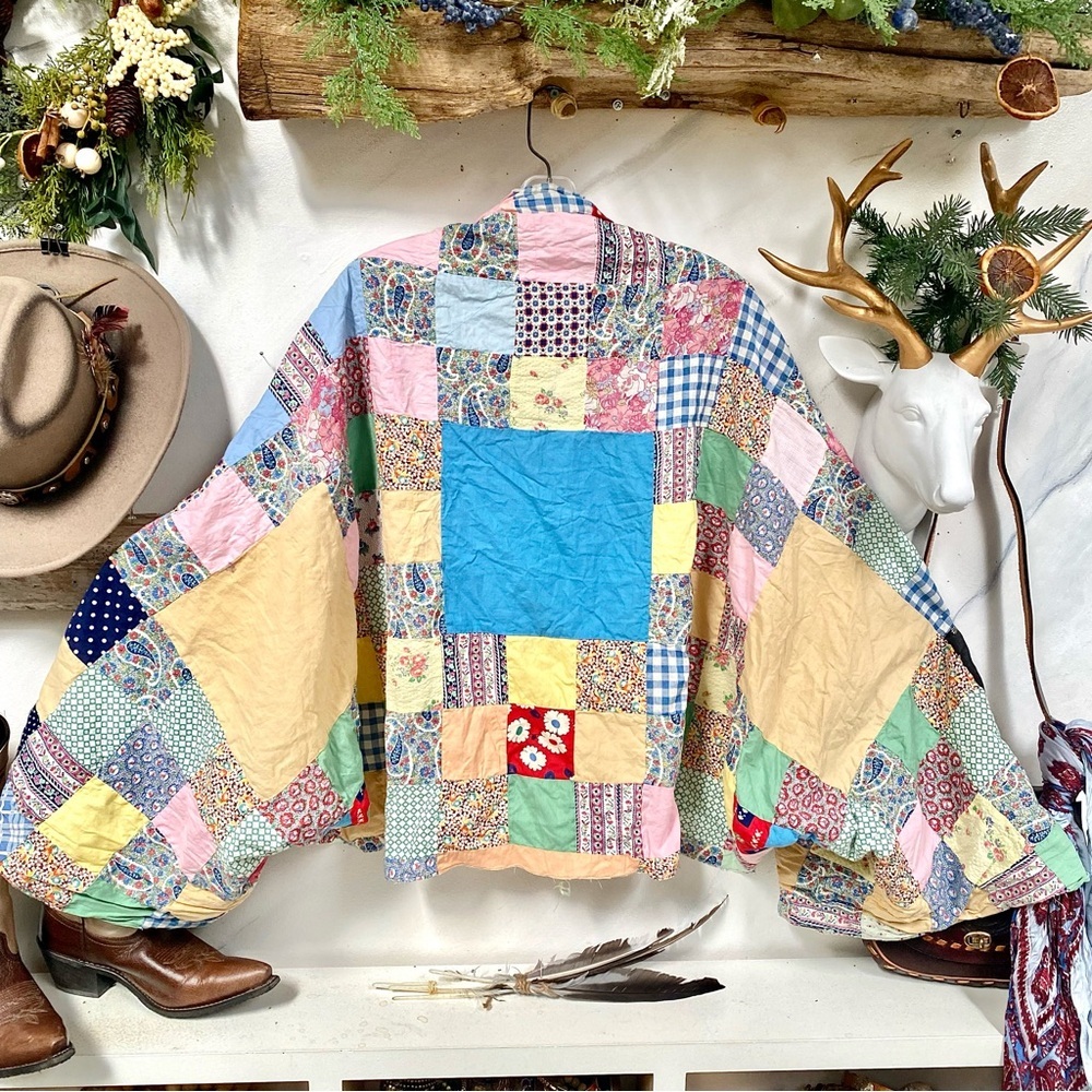 🌙ARTISAN patchwork Gypsy boho rustic cover up / shrug w southwestern hippy vibe